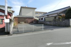 【第五小学校裏にある300万円の土地】