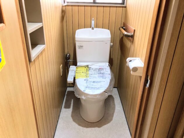 【2022年にシャワートイレが新調されたトイレ】
