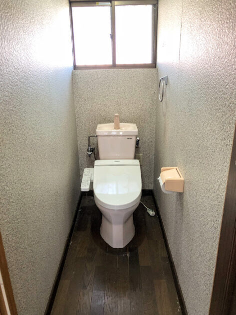 【温水便座トイレ】