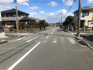 【メインの前面道路】