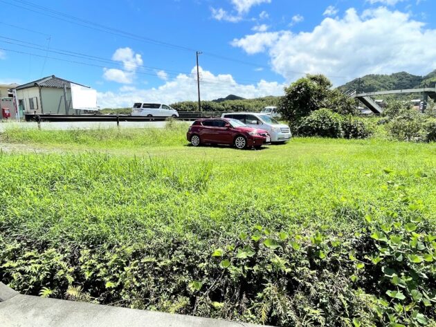 【徒歩1分のところにある駐車場】