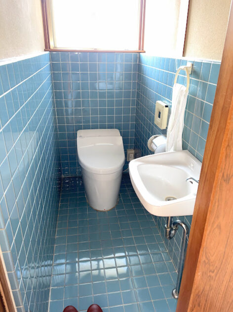 【手洗い付きのトイレ】