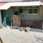 【屋根付きの勝手口】