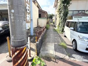【店舗横スペース】