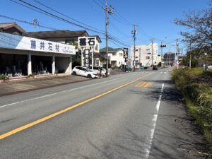 【広い県道久居停車場津線】
