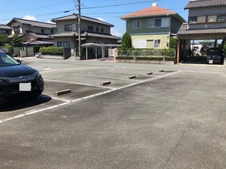 すずらん駐車場②